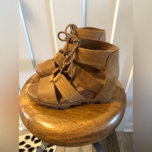 NWOT SOREL Joanie Lace Wedge Sandal